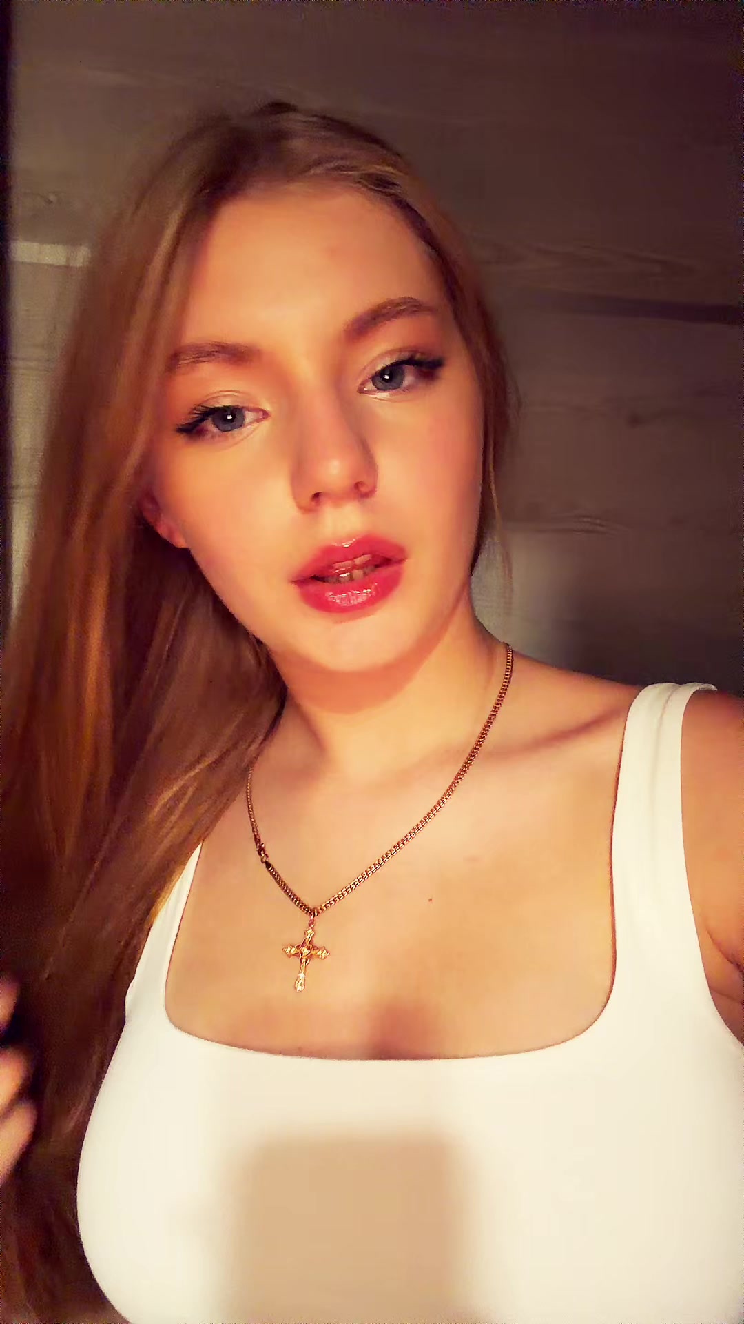 @Вікторія