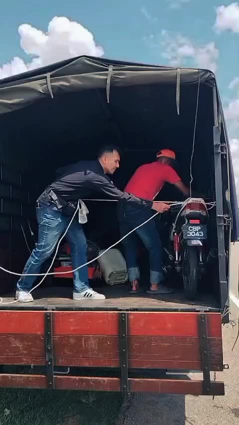 @P4J4