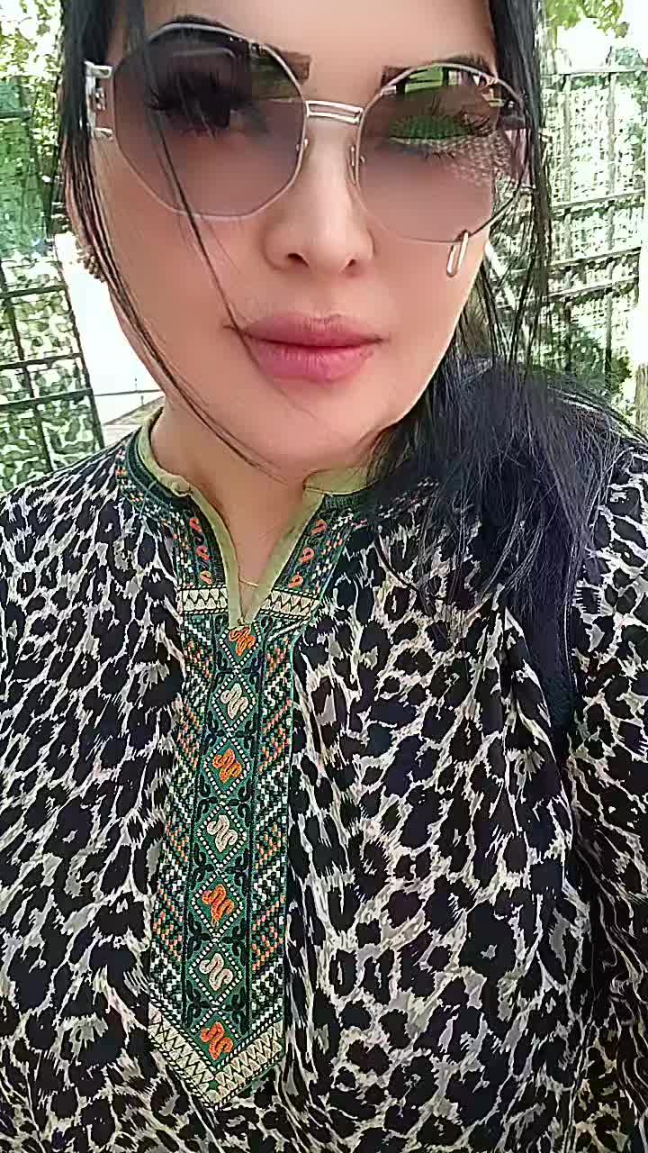 @Ṣ :)
