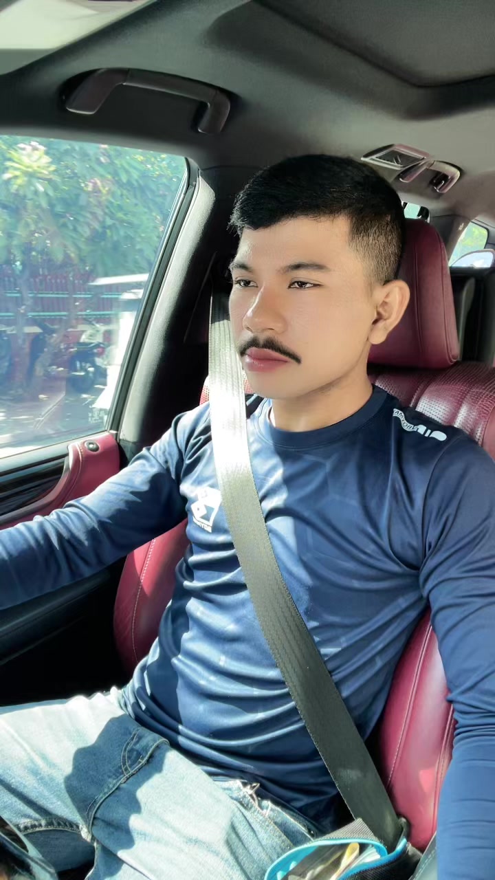 @๐ฆแแถแแแธแ แ๐ฆ