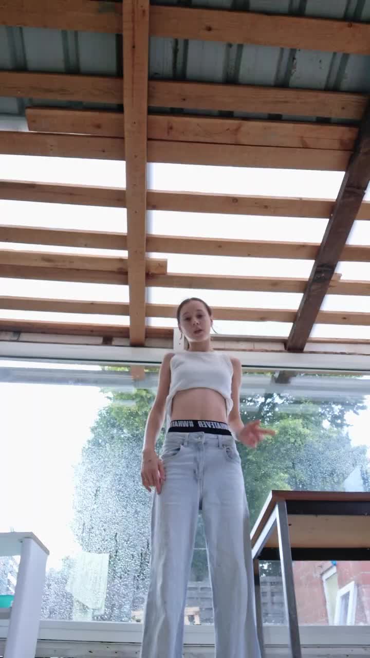 @Valentina 🇷🇴 🇧🇪❤️&zwj;🔥❤️&zwj;🩹