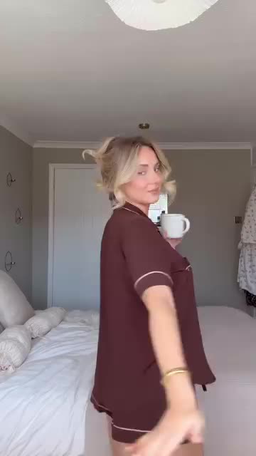 @Ashley_Reynolds