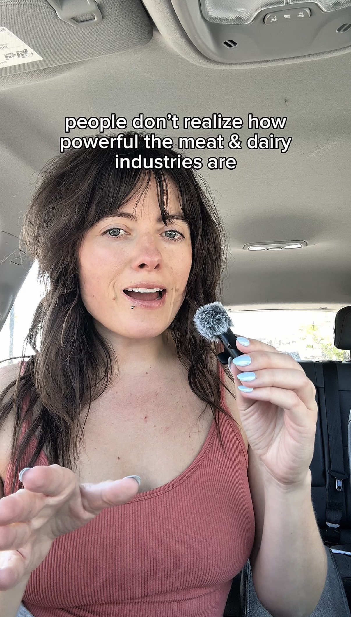 @maggieeatsvegan