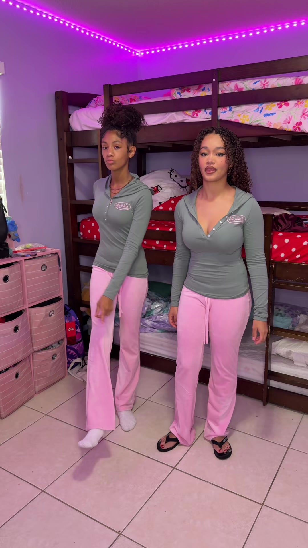 @DemDaddysGirls4