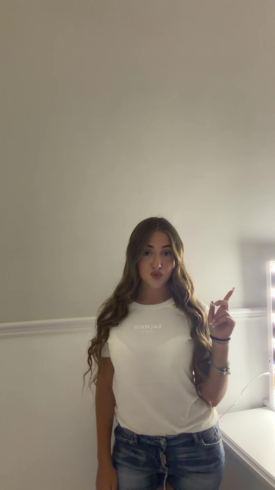 @𝑅💎