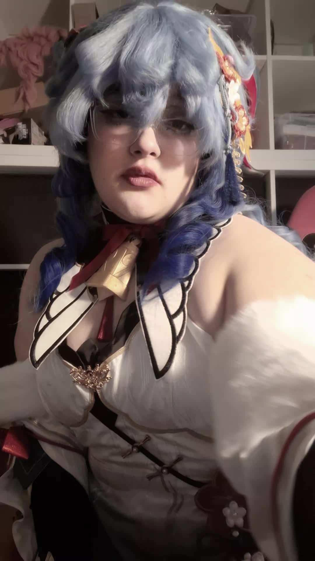 @𝐼𝑣𝑜𝑟𝑎/ 𝐼𝑣𝑦!! ♡