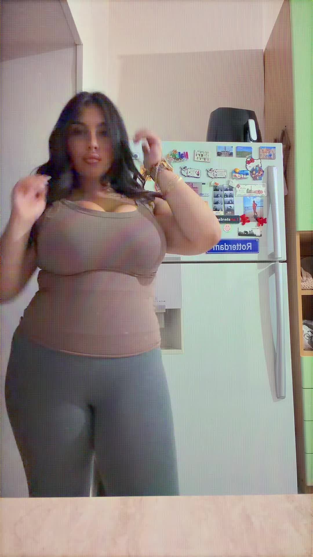 @monyka