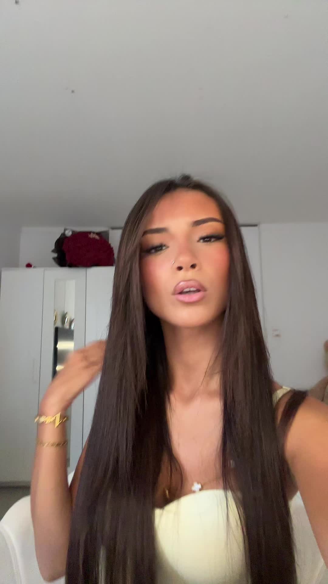 @nneiiilyy