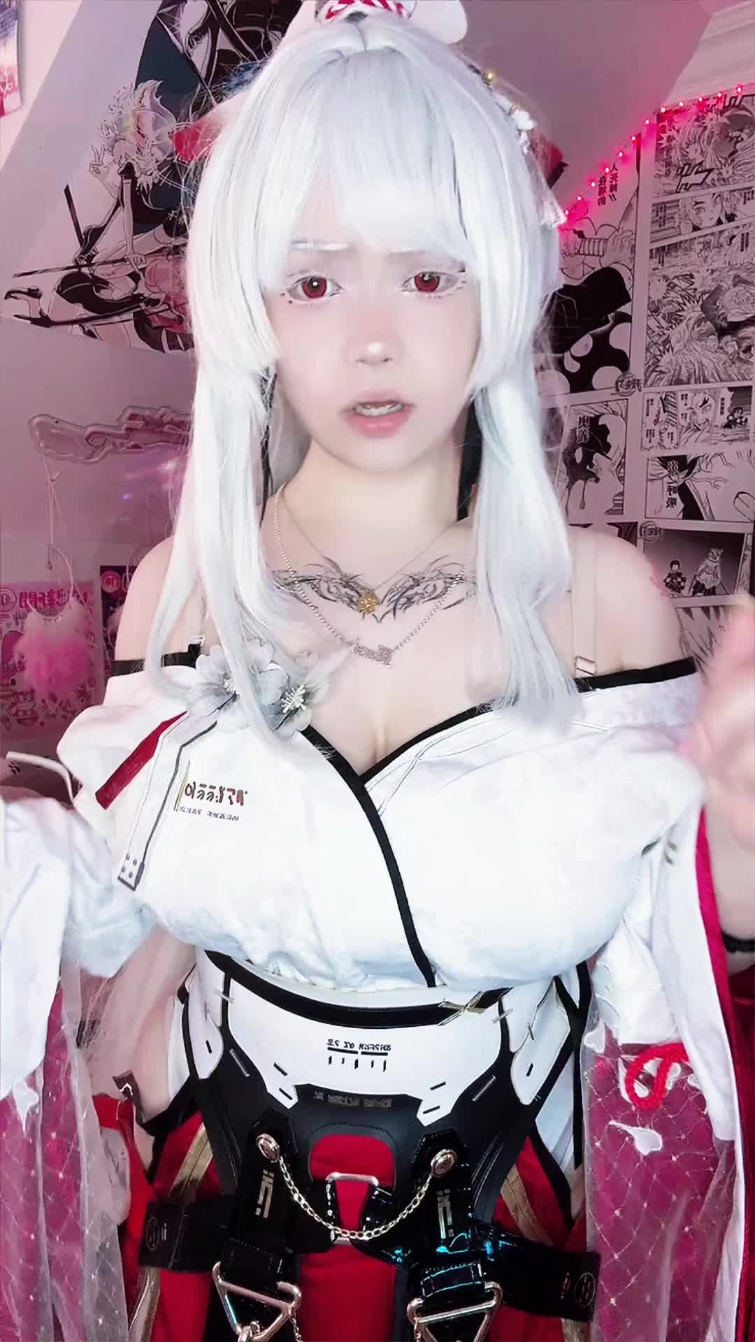 @twitch.tv/milkienyan