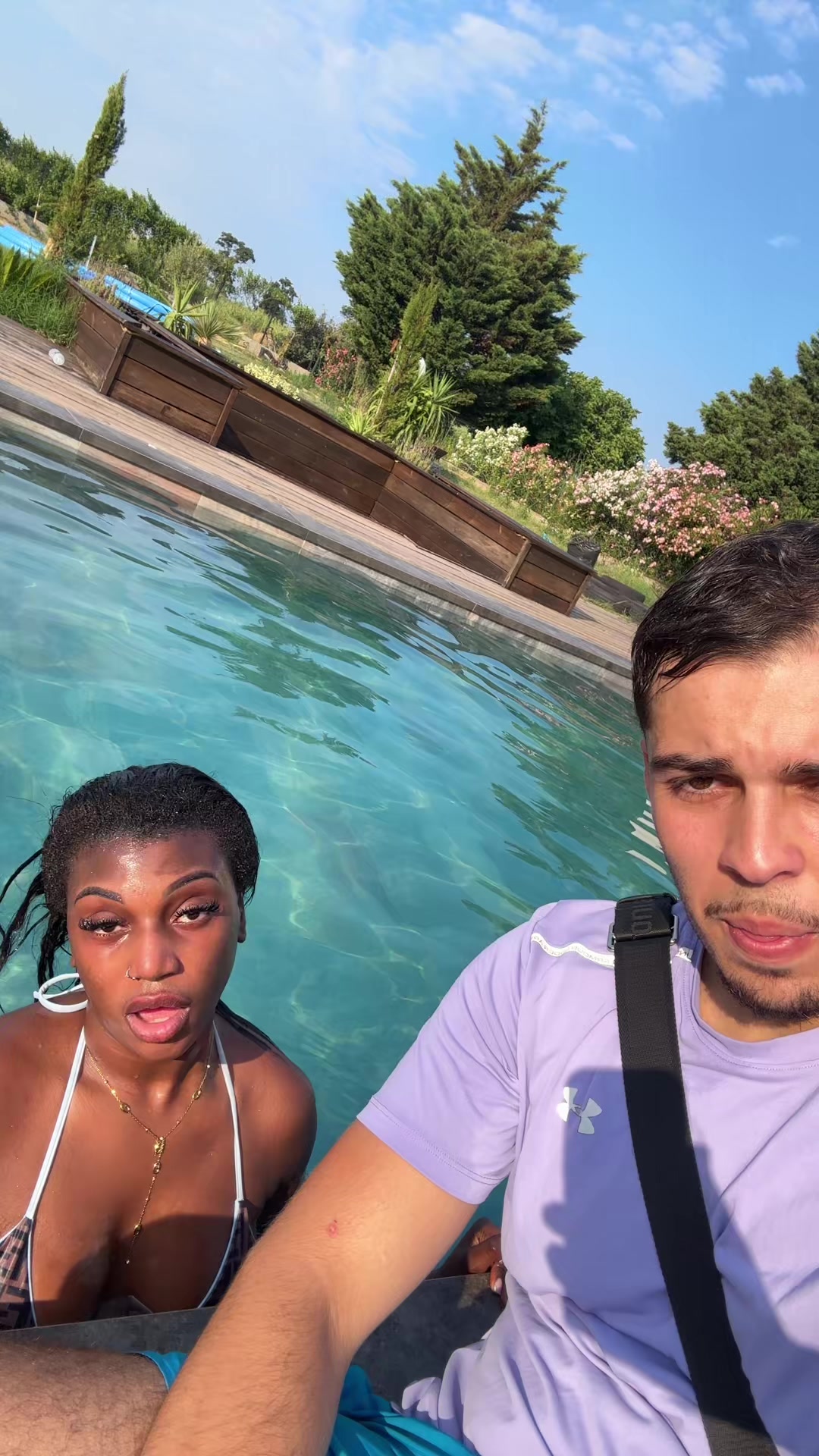 @Islateamnasdas