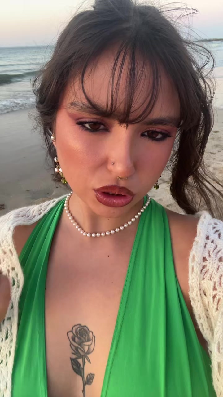 @𝑱𝒂𝒅𝒆🦢