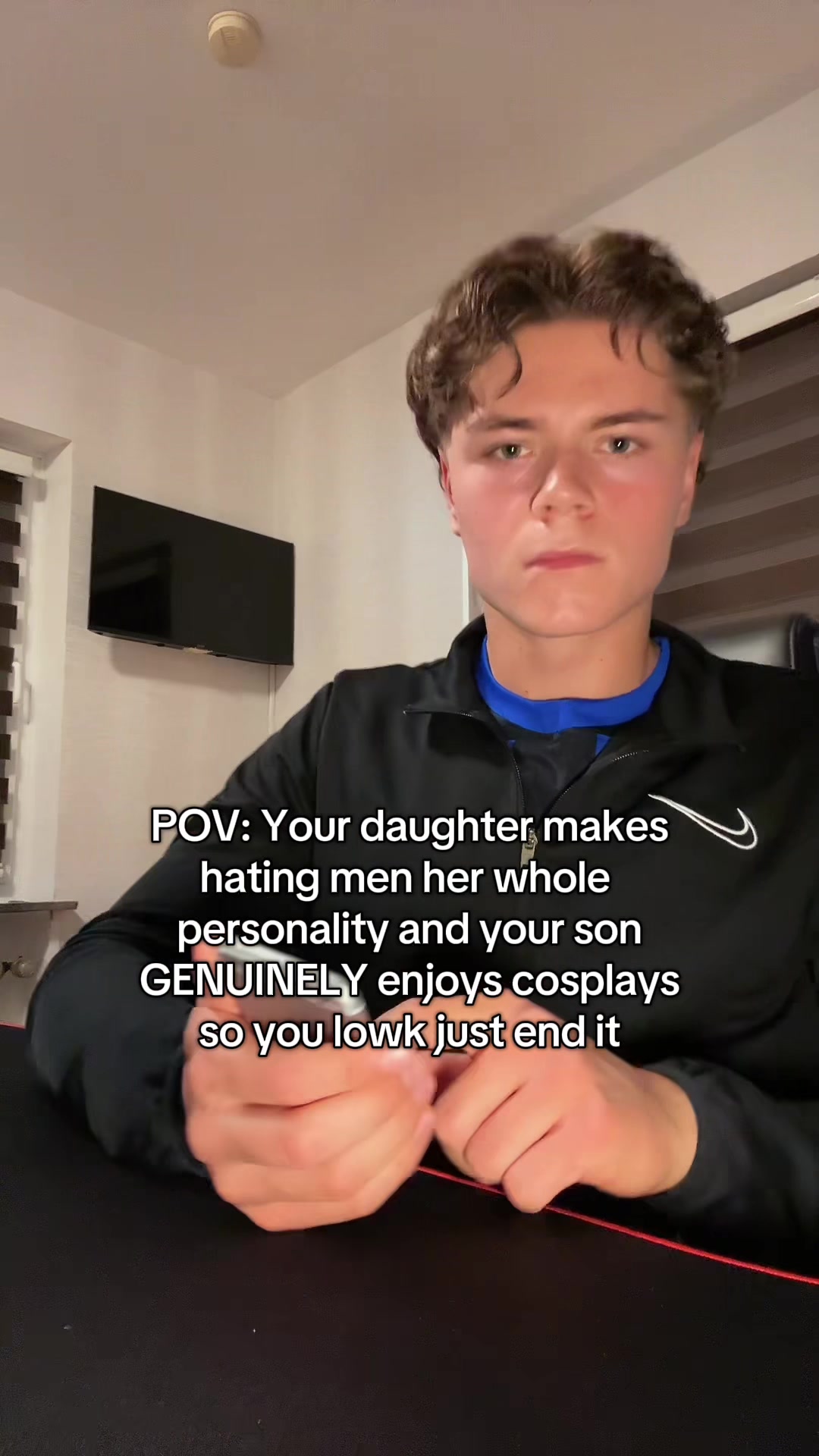 @Yvwes