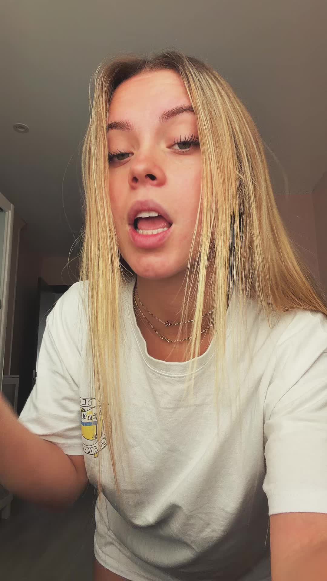 @claudiaortegaa