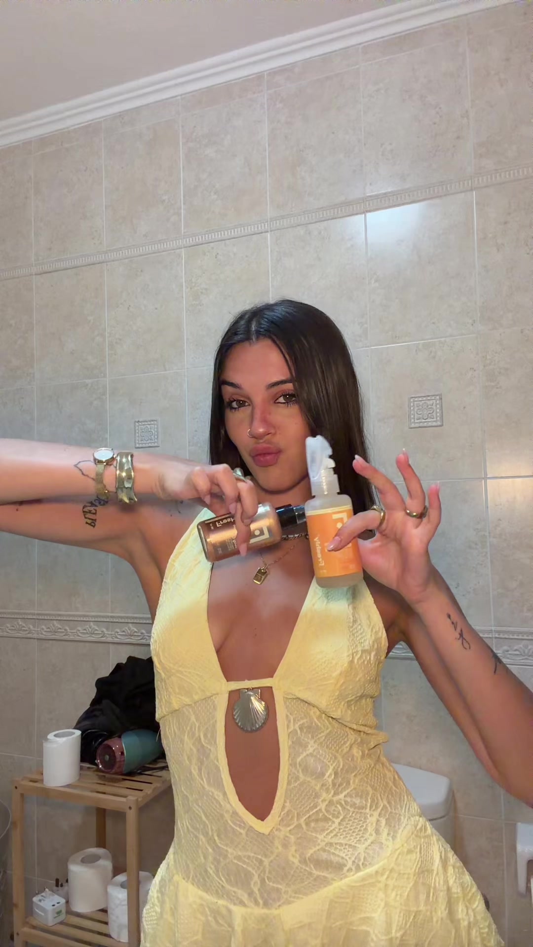 @Clarissarotelli