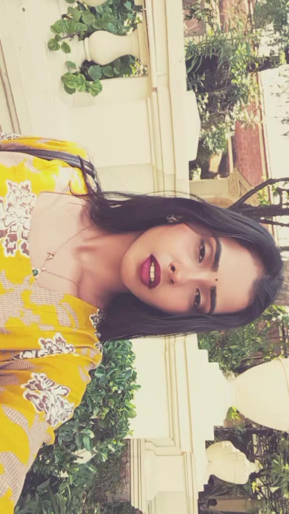@rakhi thakur🌸🕊️