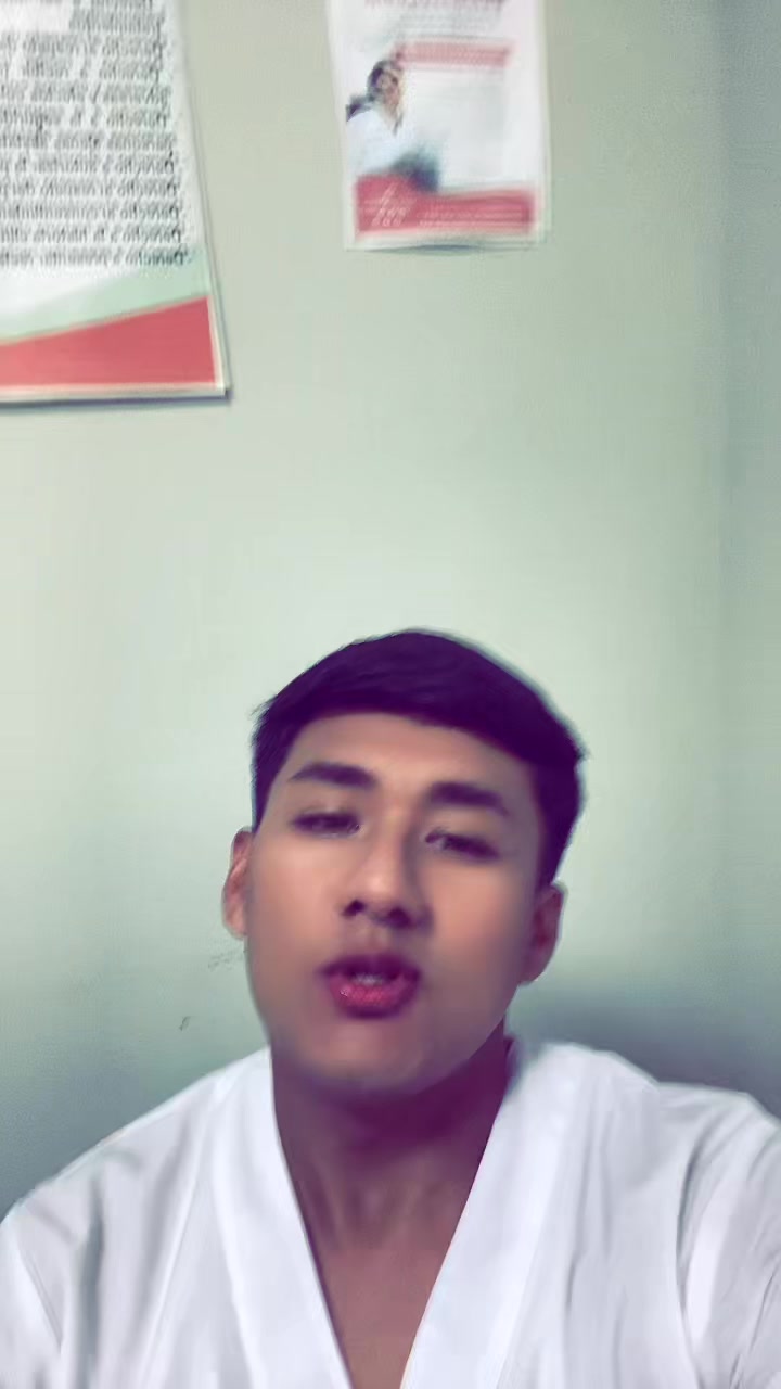 @🫦