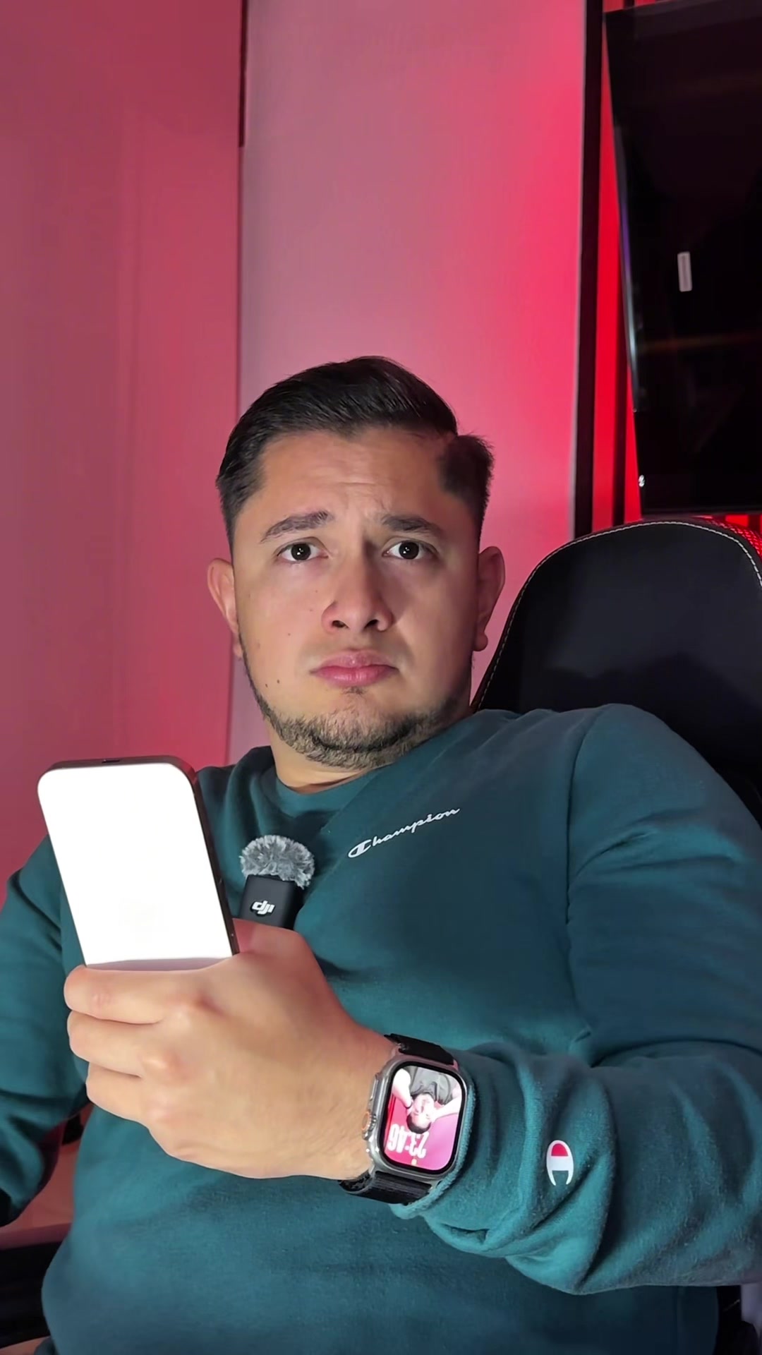 @RafaelRivera95