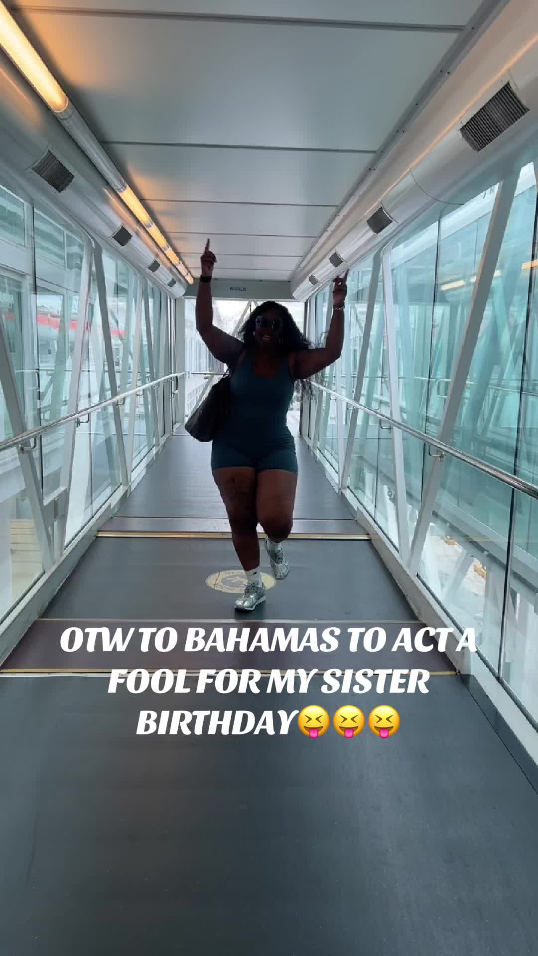 @Iamkaylawaylaxo