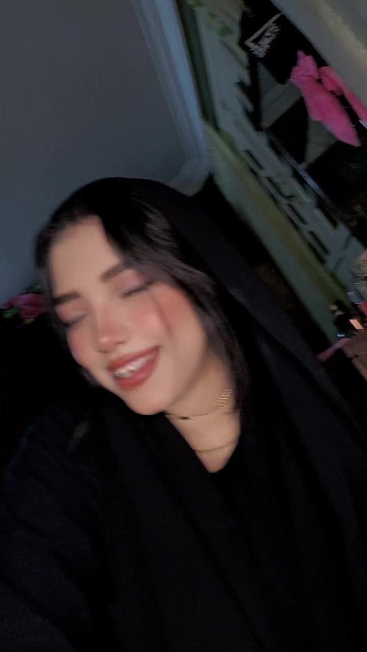 @ساره