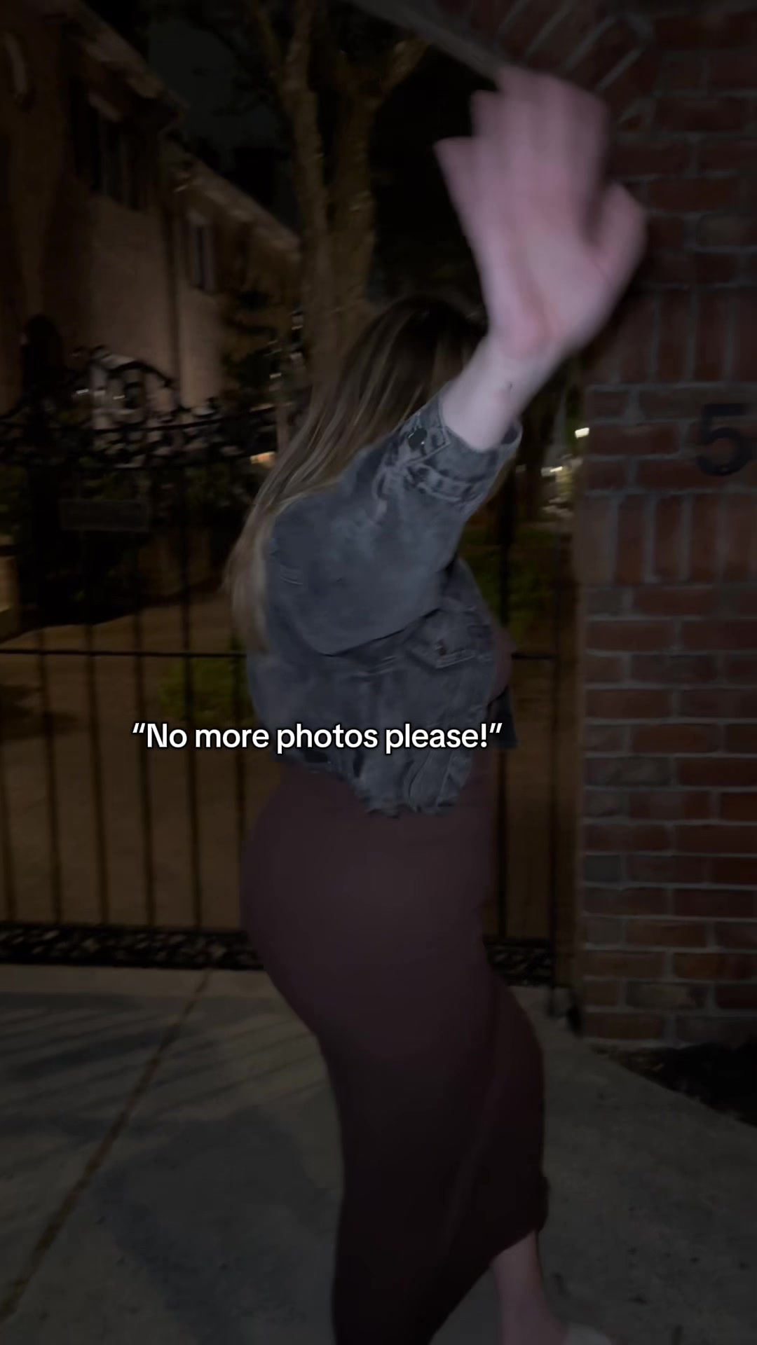 @KK