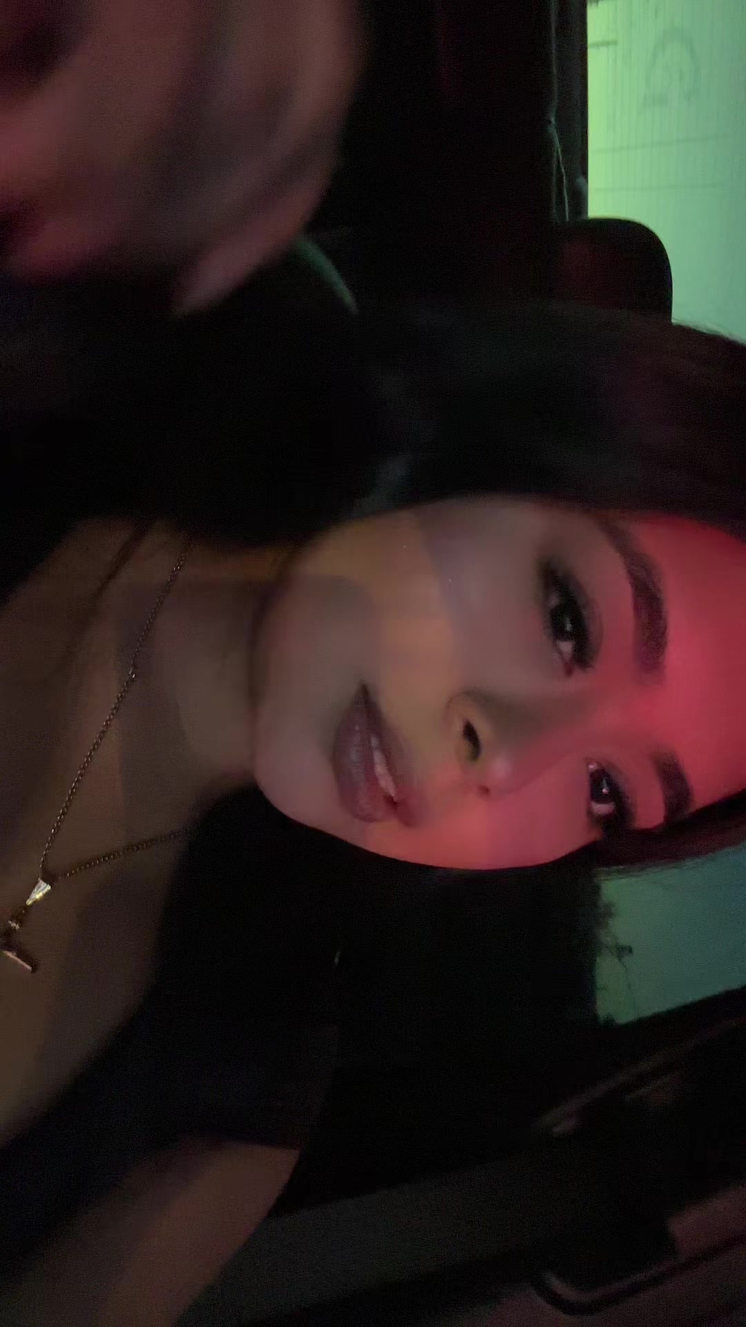 @B 👸🏻