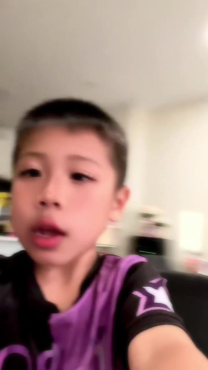 @Xee