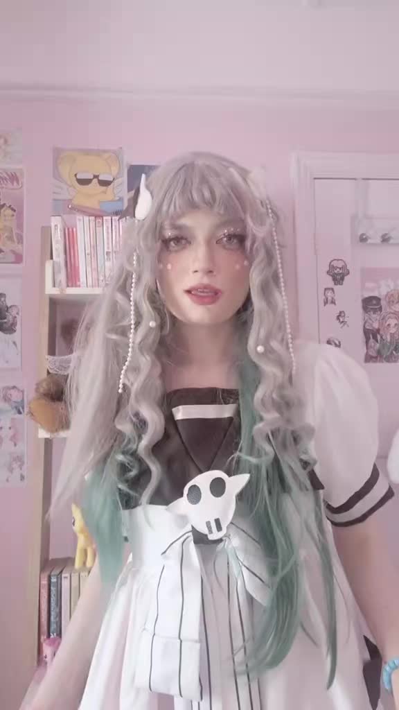 @Girllypop☆} cos