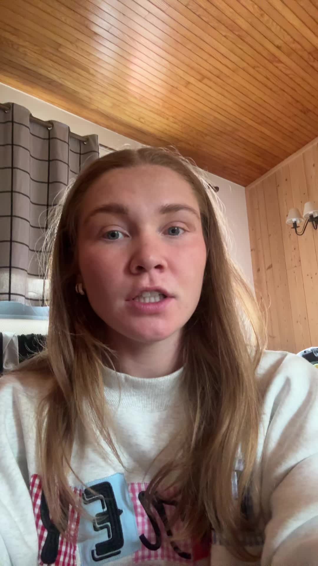 @Cassidy Gray🇨🇦