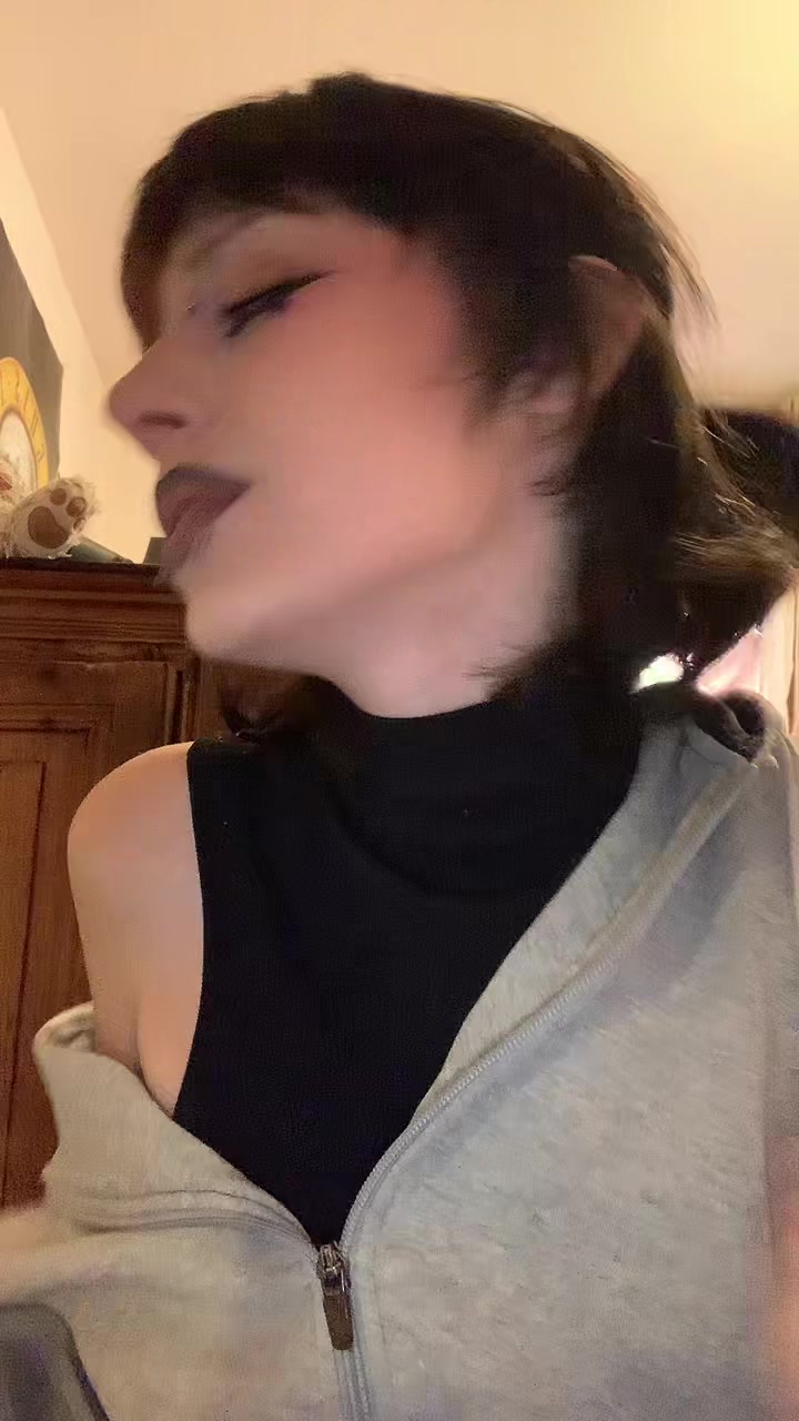@lorazecacaaammm