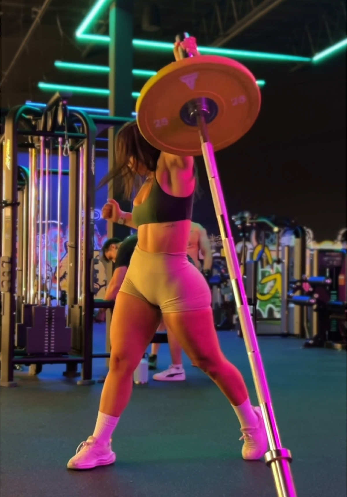 @alivewithzahra