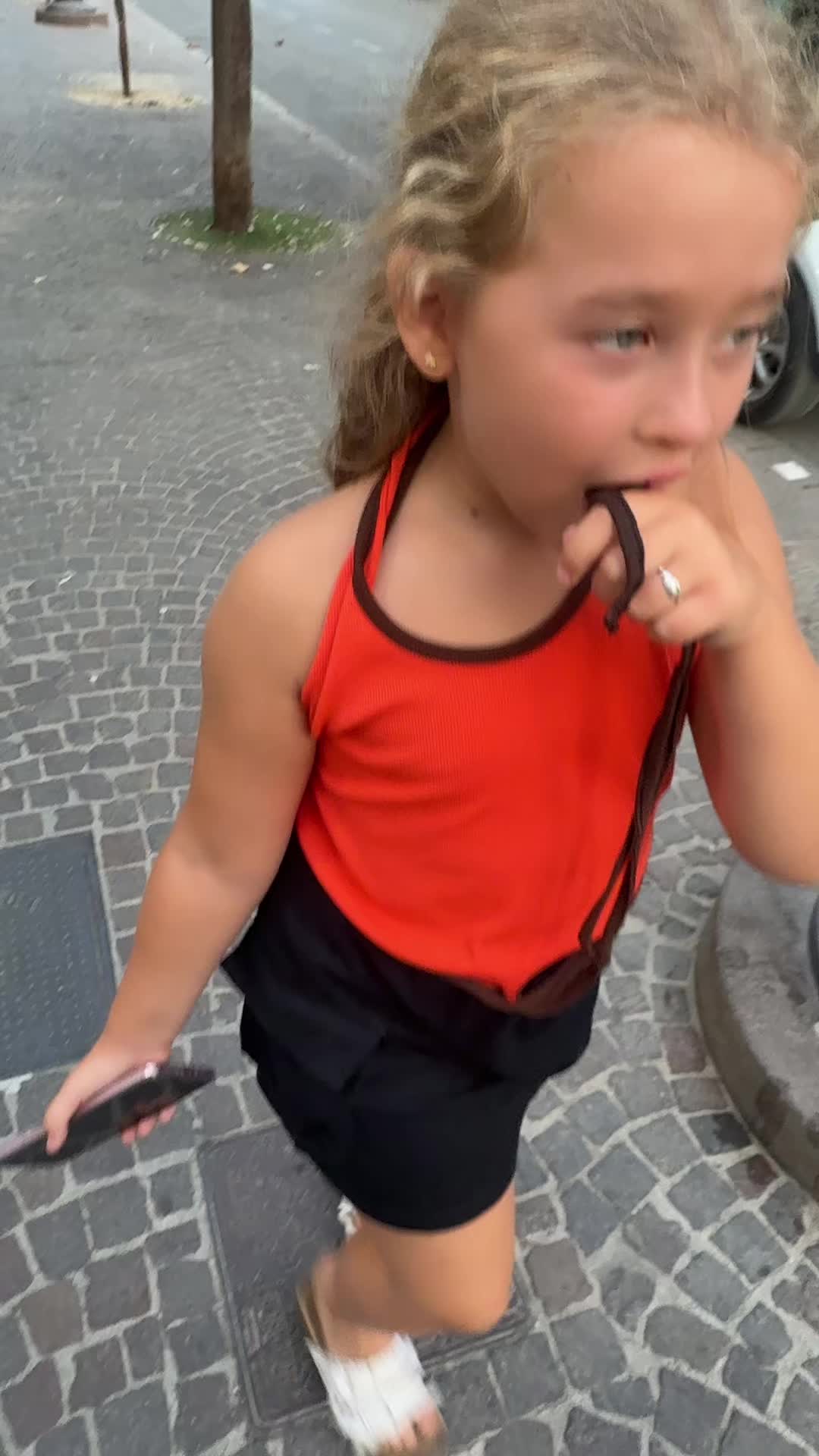 @Jennifer🌶️