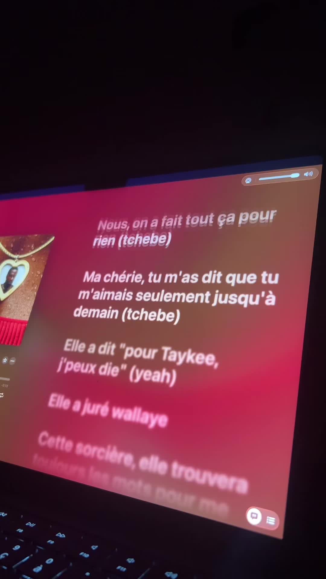 @🎧LYRICS_TOK🎵