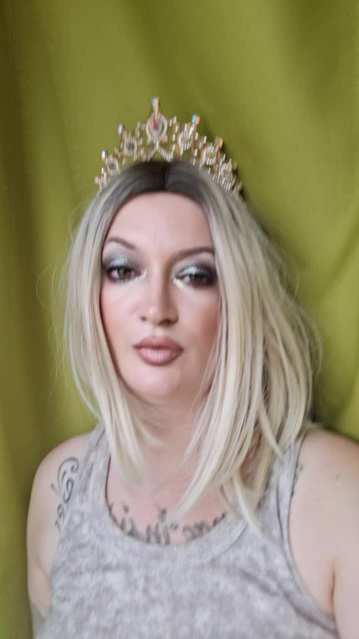 @Queen_Nirvana13