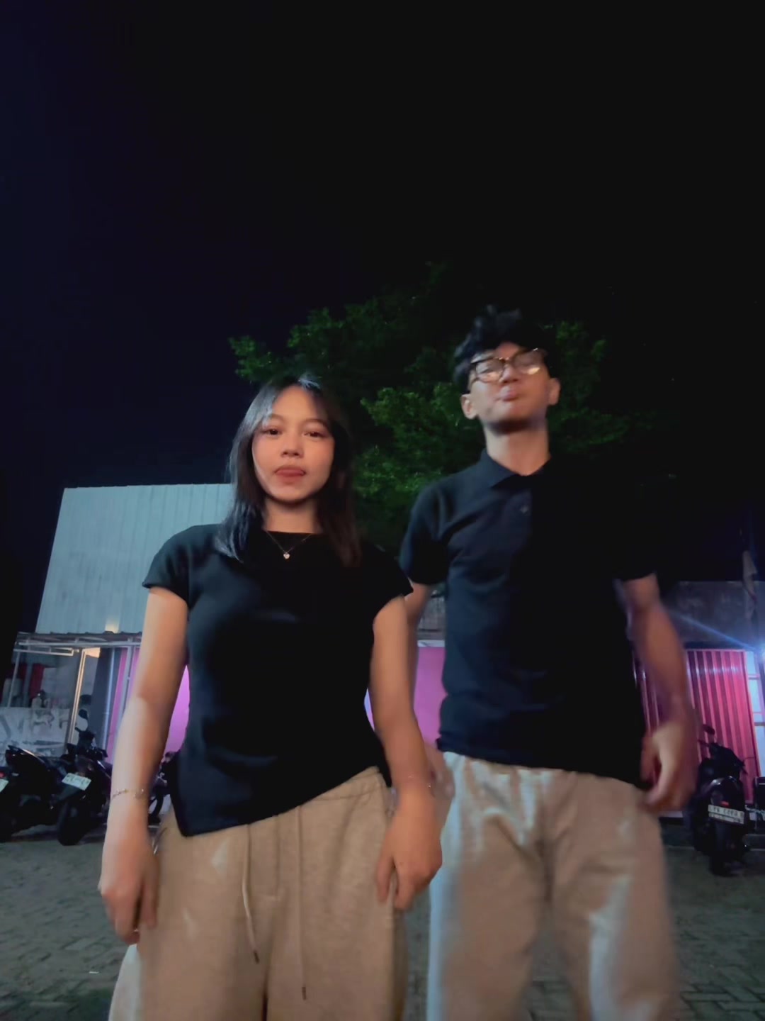 @RyzaPrmna