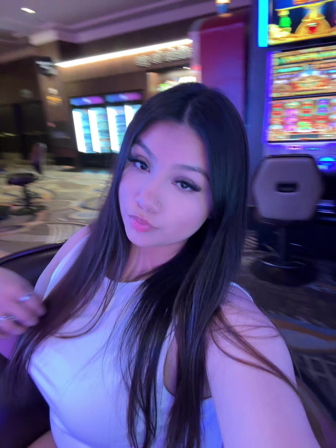 @<3