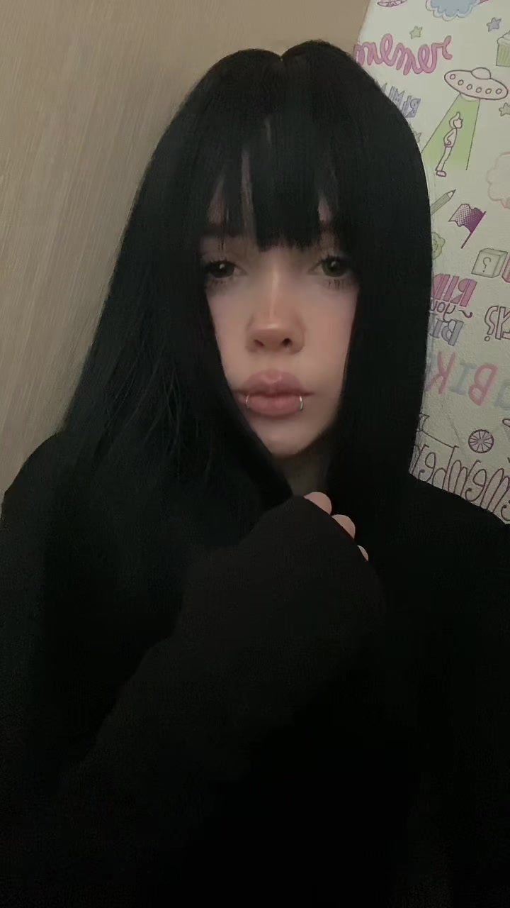 @lil_slutty