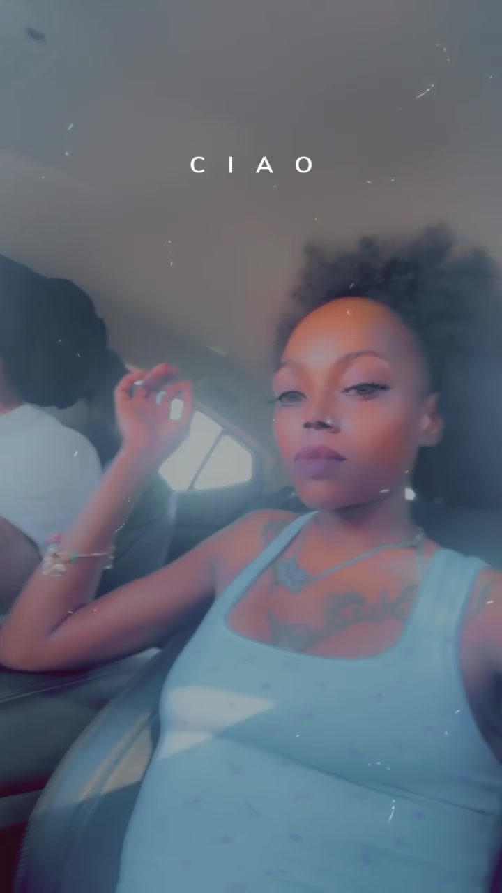 @Shay_Red🤸🏽&zwj;♂️😏🍑💨