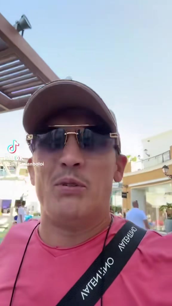 @Cristian Rizeatv kaka