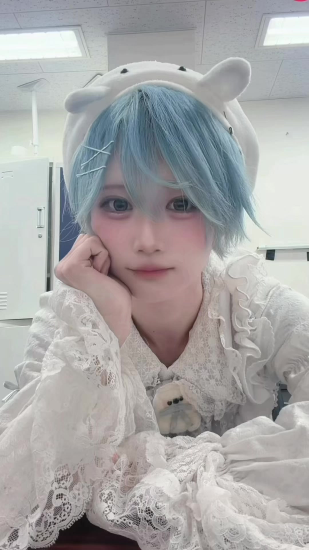 @ねる