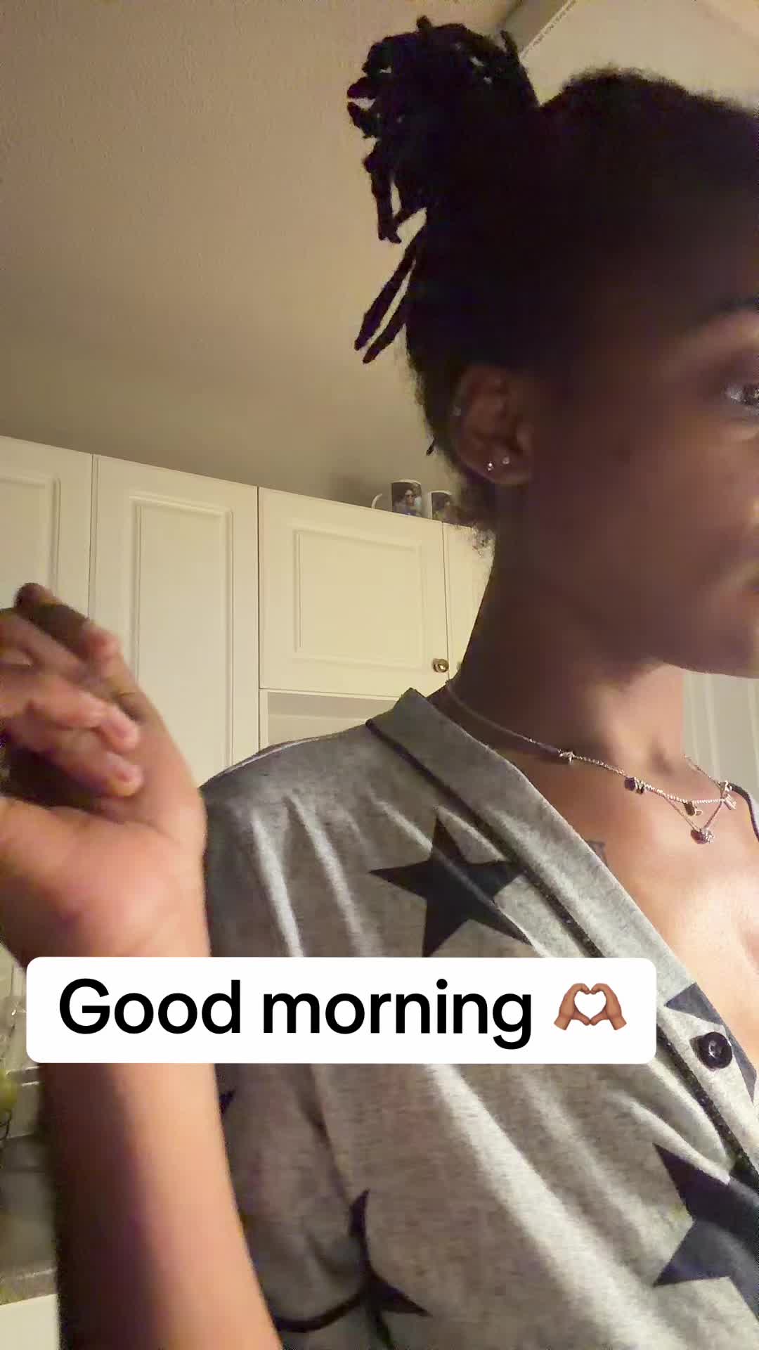 @QUE4PREZIDENT🏴&zwj;☠️
