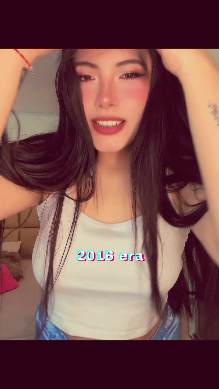 @mialarson444