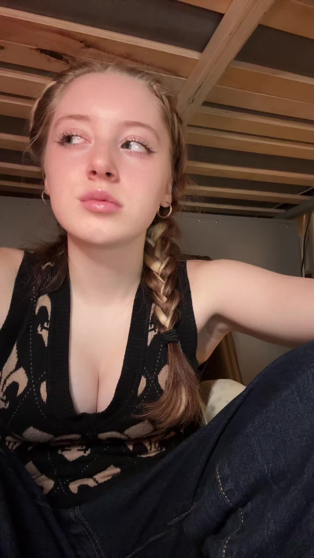 @Rae