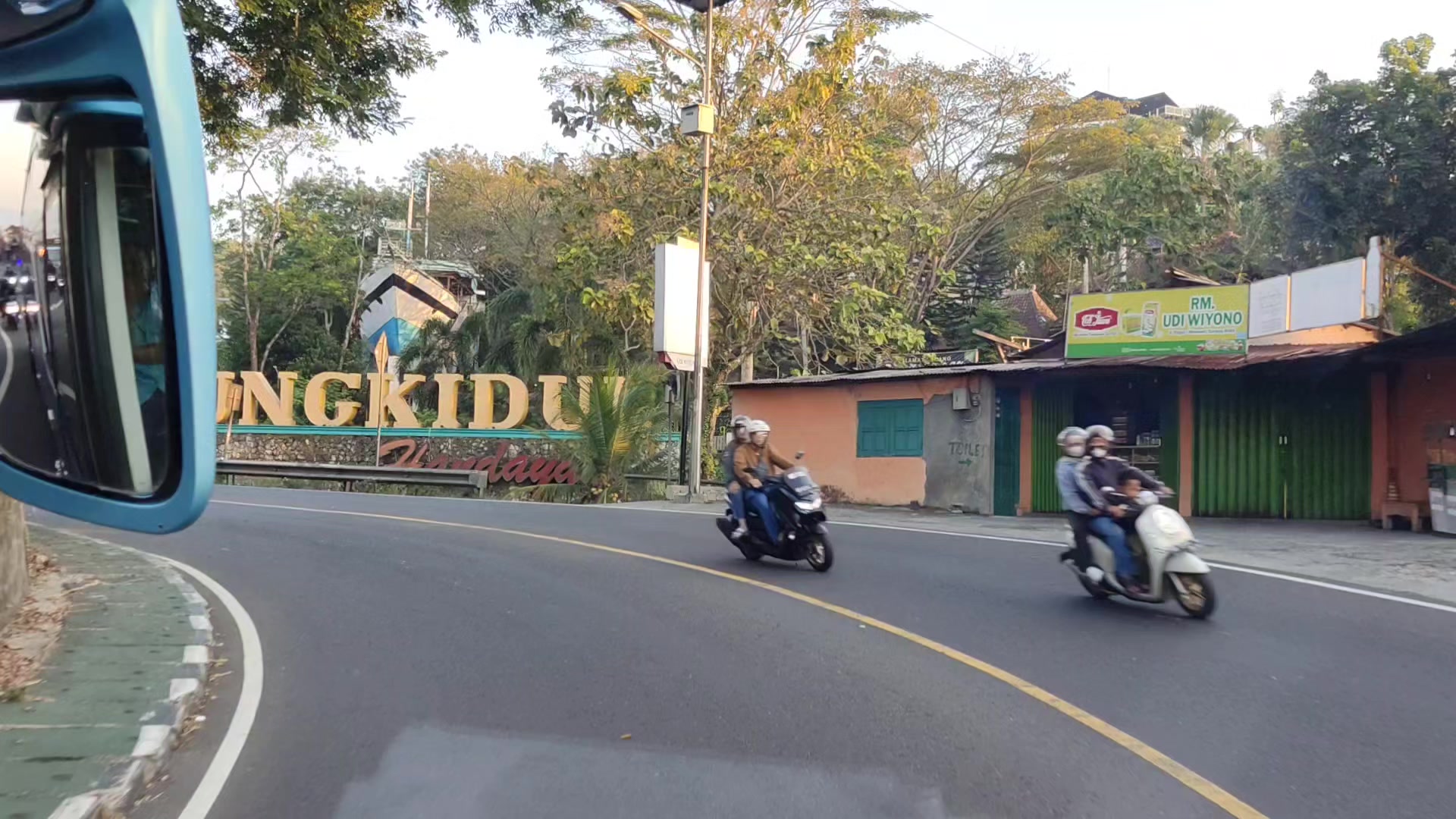 @EDIT JALAN&sup2;