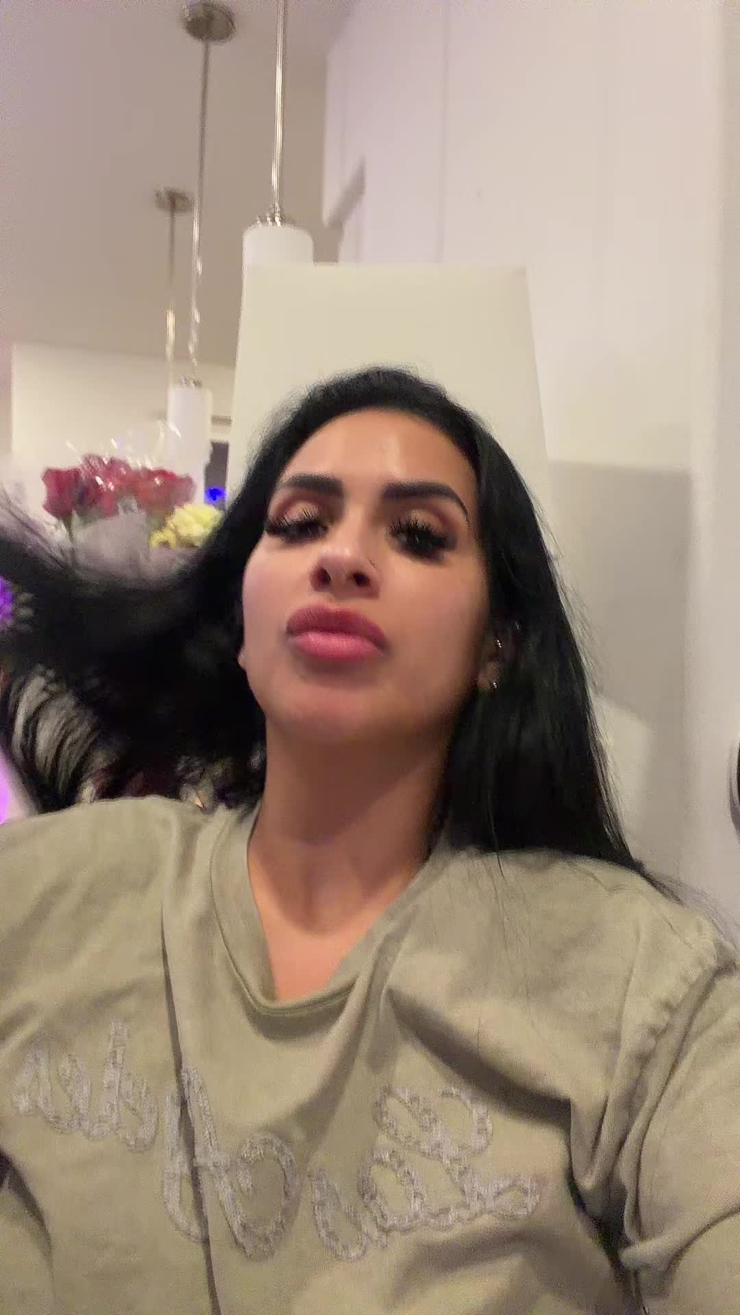@Queen Jayyy