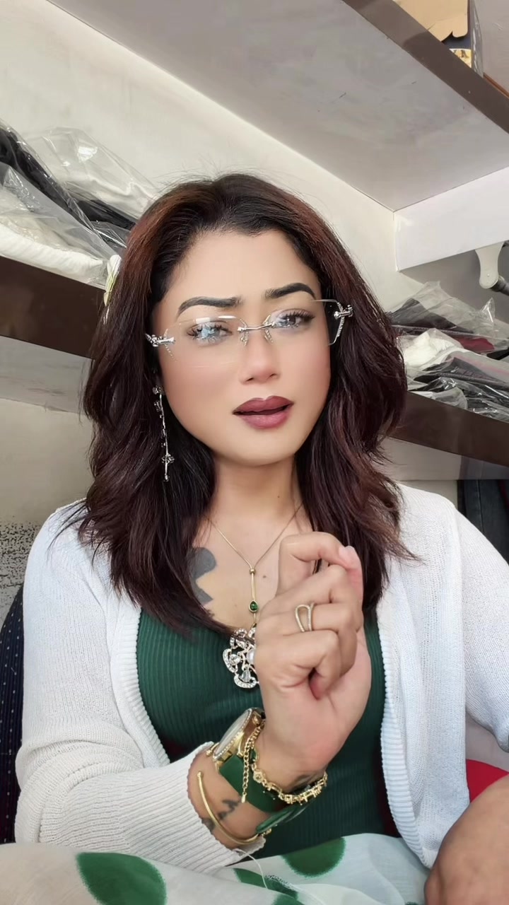 @𝐂𝐡𝐚𝐡𝐚𝐧𝐚 𝐒𝐭𝐡𝐚🇳🇵