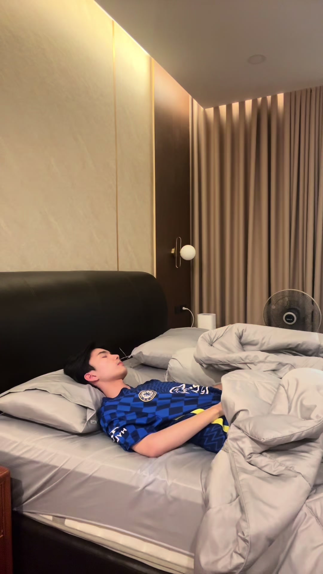 @มันนี่ชอบอยู่บ้าน