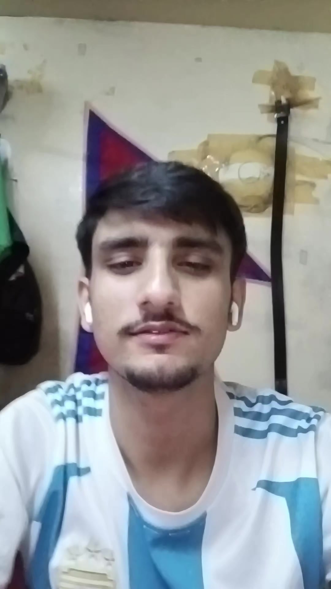 @Prakash 🇳🇵🇦🇪