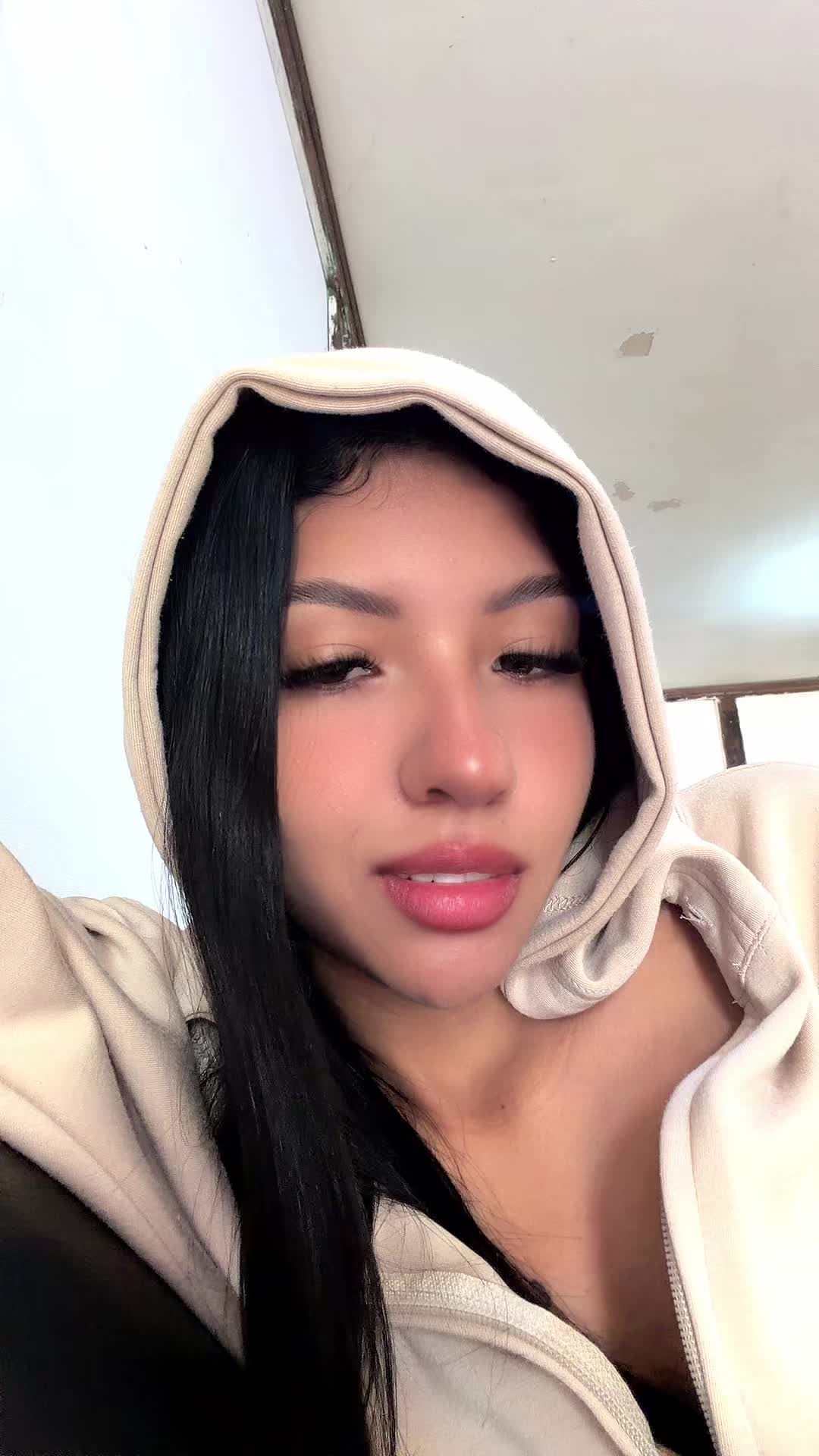 @🦂