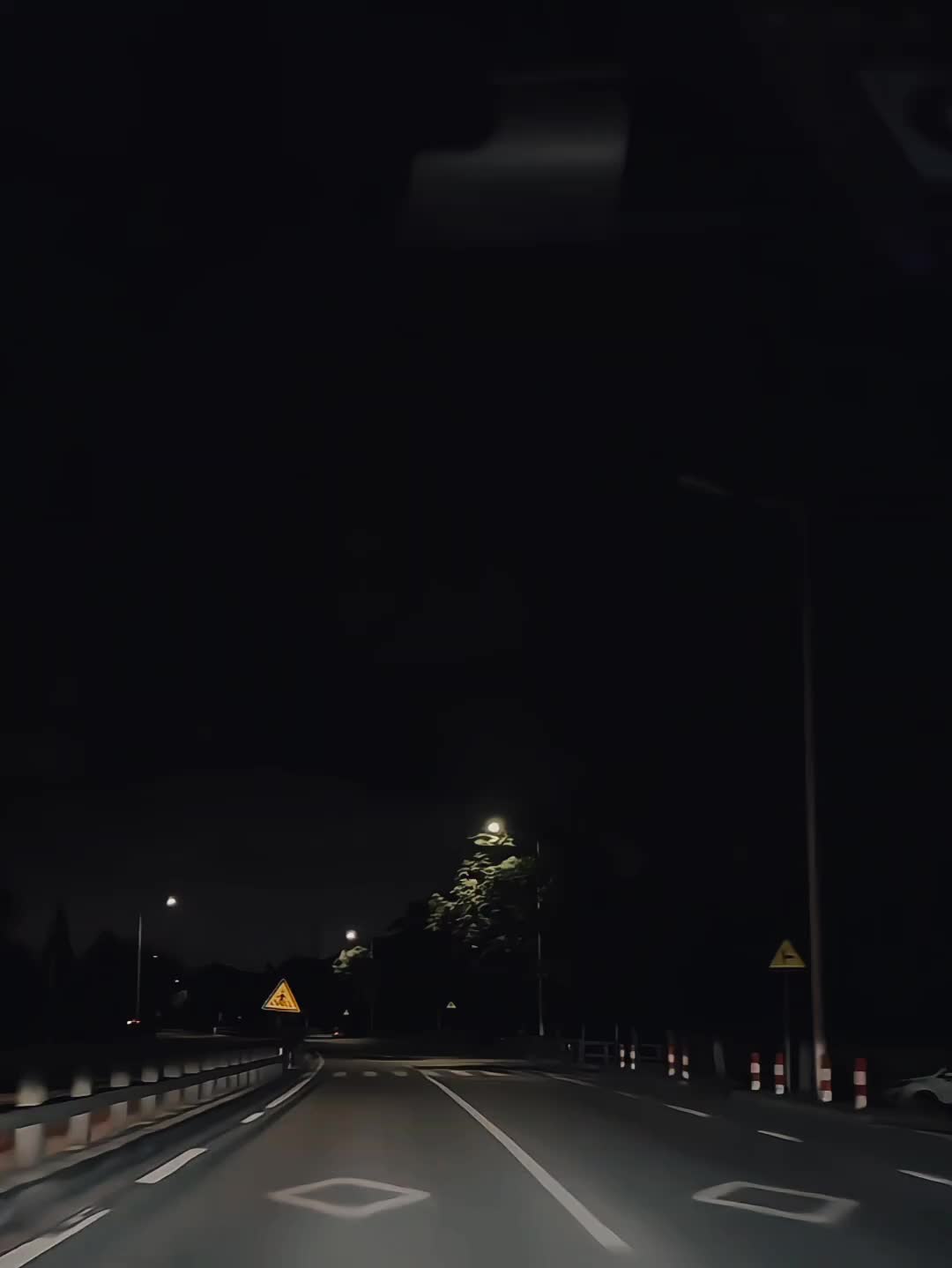 @𝗯𝘆.𝘀𝘁𝗼𝗿𝘆'𝘀𝗶𝗮🥶