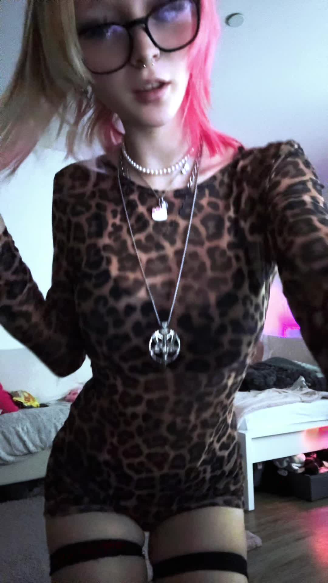 @Drbigtits